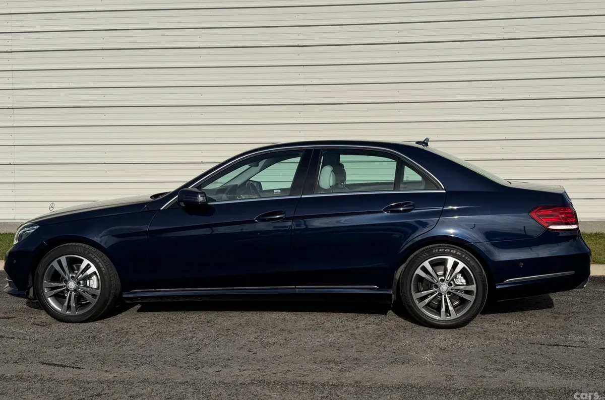 Mercedes-Benz E-Class Saloon, Diesel, 2015, Blue