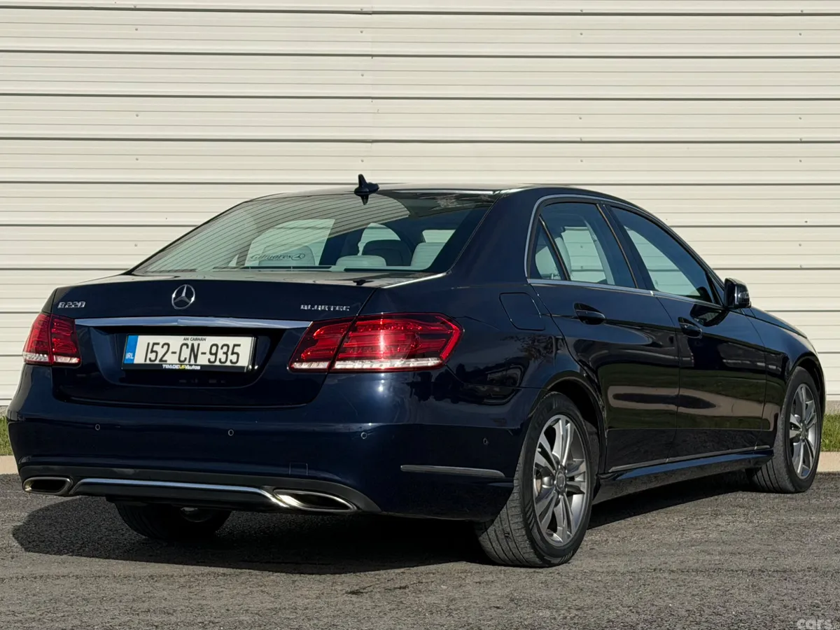 Mercedes-Benz E-Class Saloon, Diesel, 2015, Blue