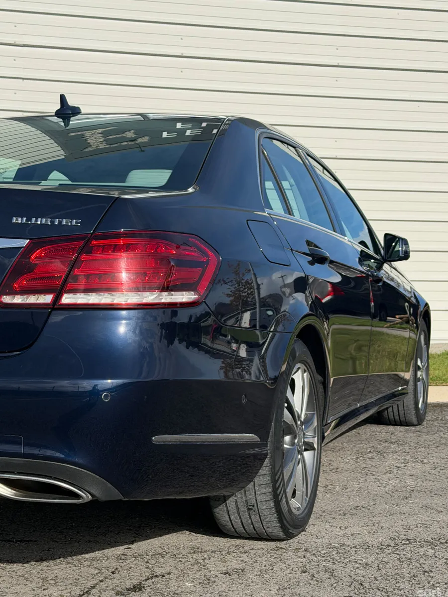 Mercedes-Benz E-Class Saloon, Diesel, 2015, Blue