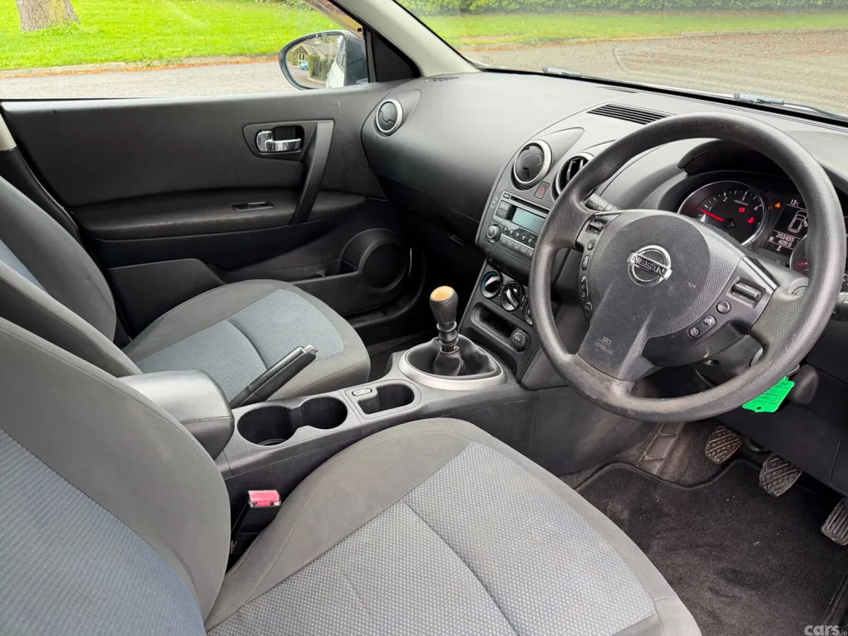 Nissan Qashqai MPV, Diesel, 2013, White