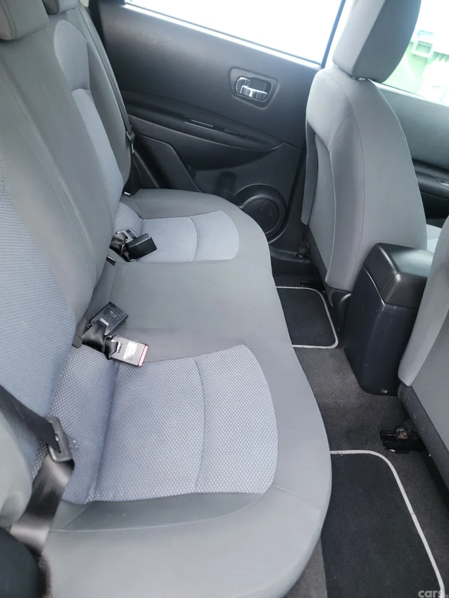 Nissan Qashqai Hatchback, Diesel, 2012, Black