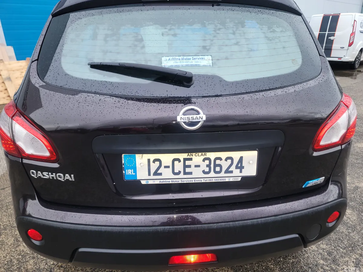 Nissan Qashqai Hatchback, Diesel, 2012, Black