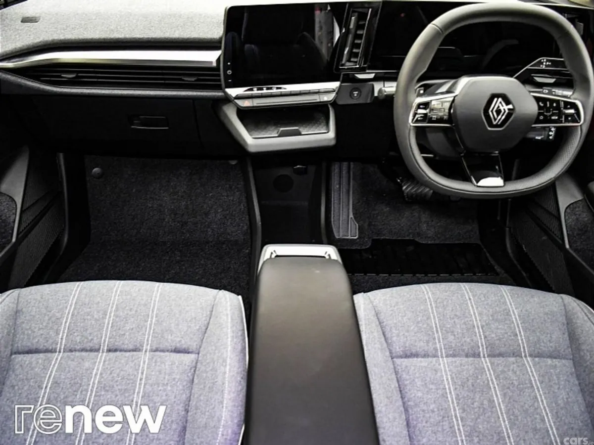 Renault Megane E-Tech SUV, Electric, 2023, Grey