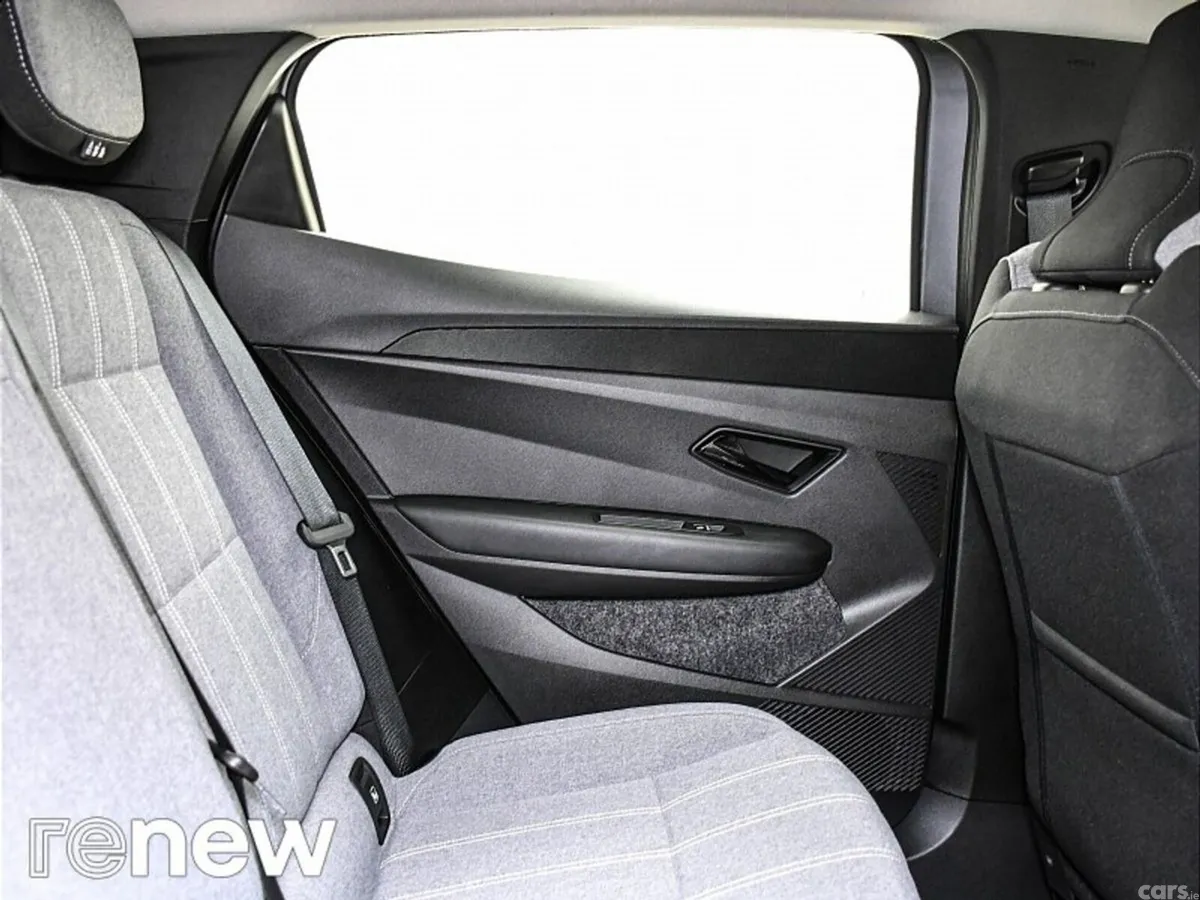 Renault Megane E-Tech SUV, Electric, 2023, Grey