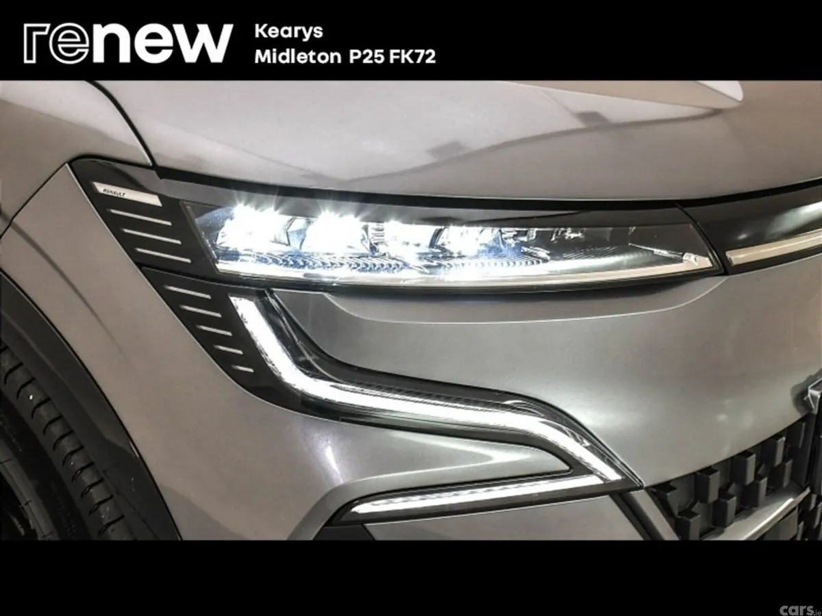 Renault Megane E-Tech SUV, Electric, 2023, Grey