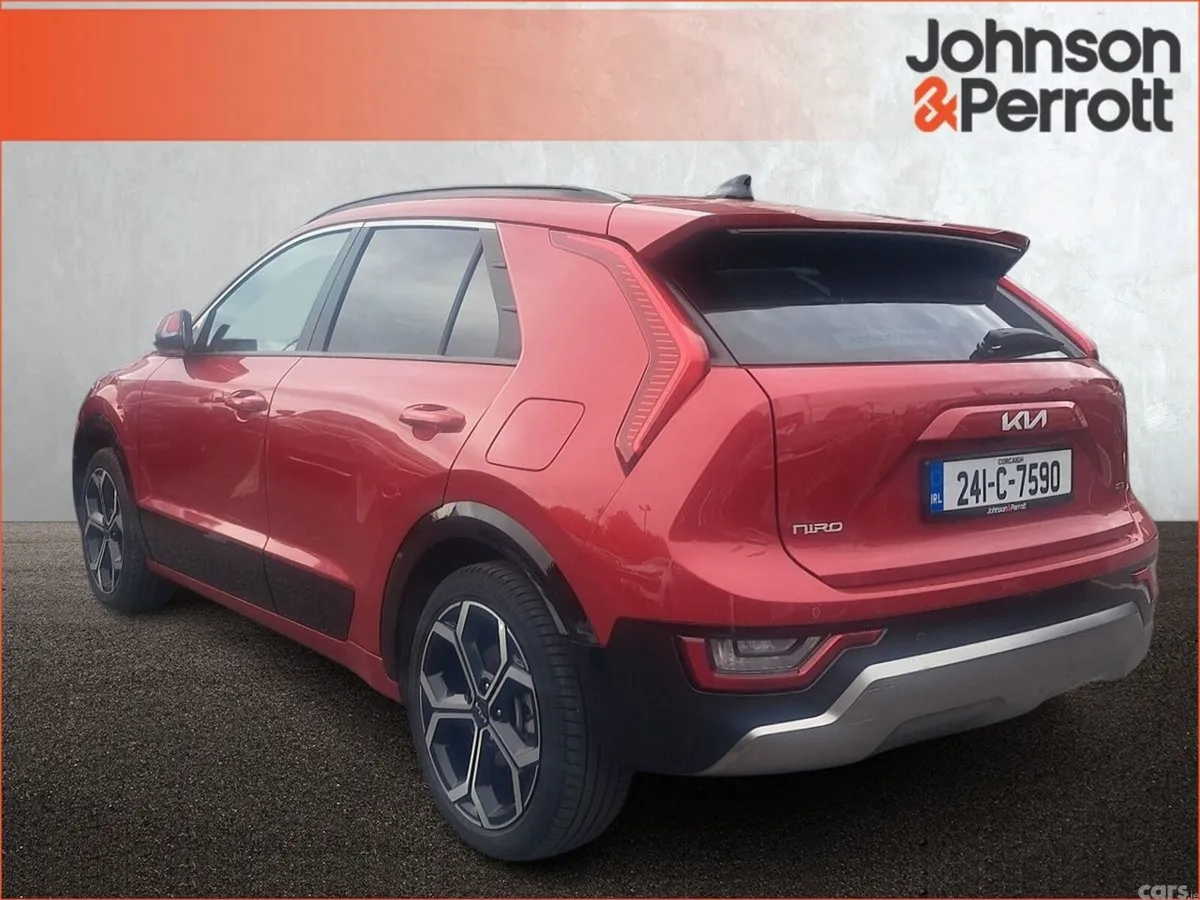 Kia Niro SUV, Petrol Hybrid, 2024, Red