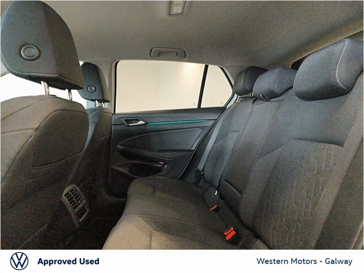 Volkswagen Golf Estate, Petrol, 2026, White