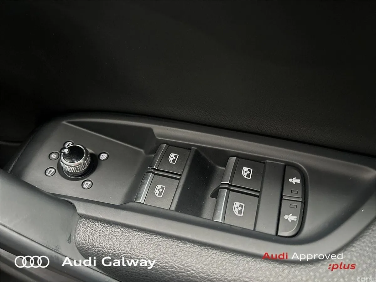 Audi Q5 SUV, Diesel, 2021, Grey