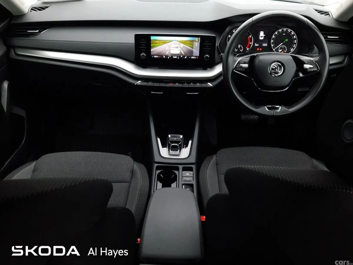 Skoda Octavia Saloon, Petrol, 2021, Blue