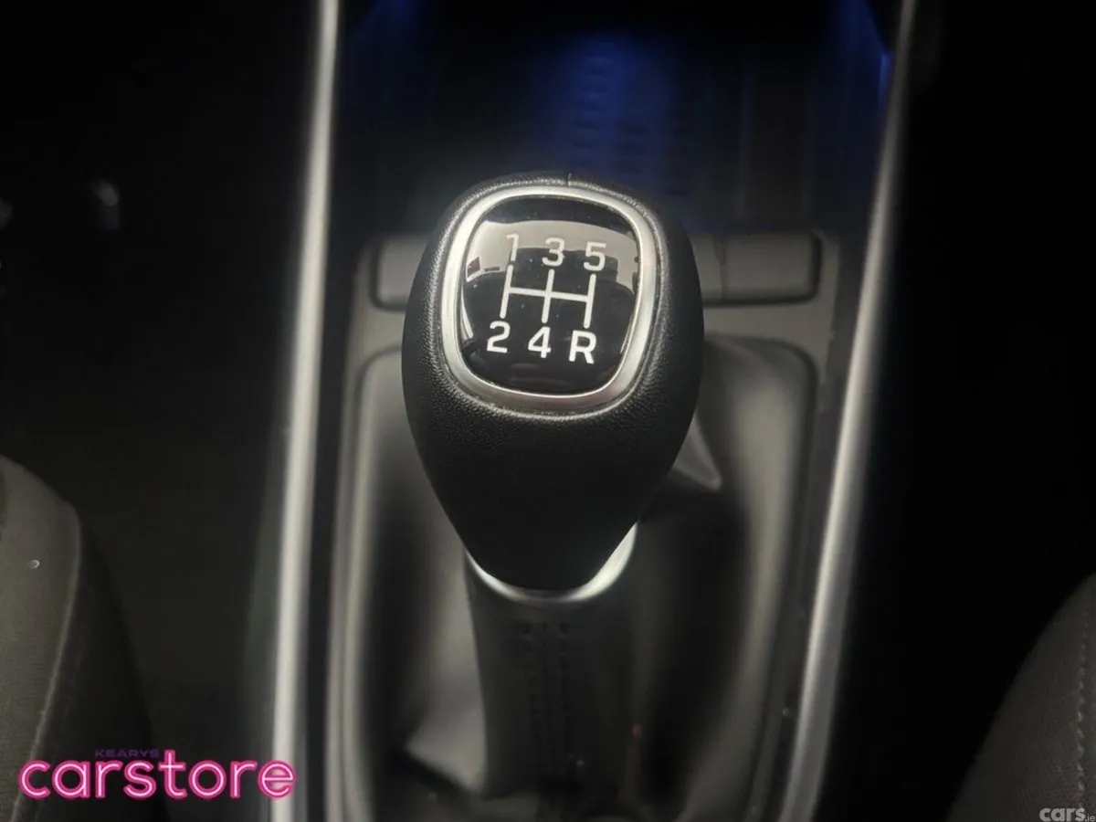 Hyundai i20 Hatchback, Petrol, 2024, Red