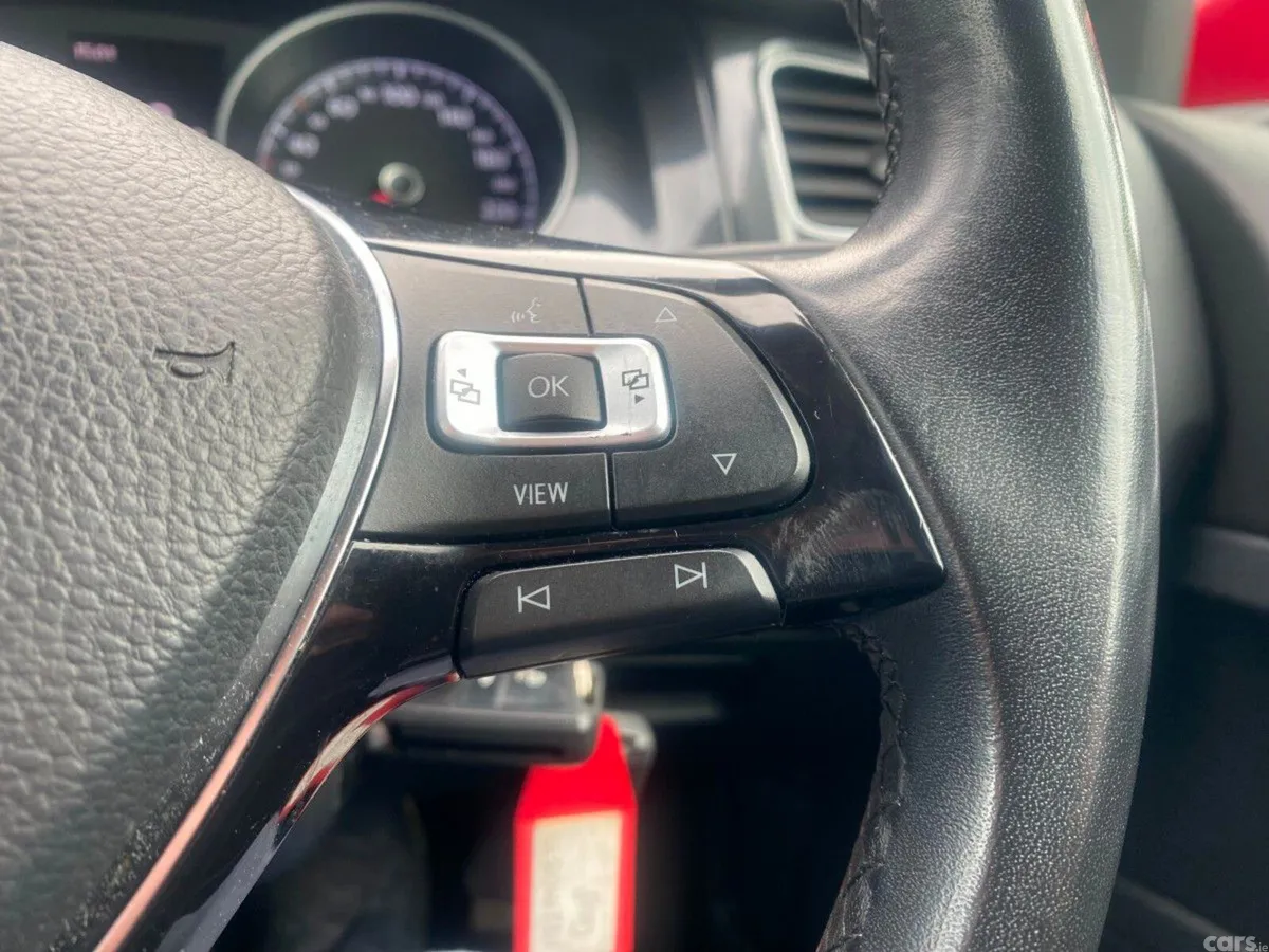 Volkswagen Golf Hatchback, Petrol, 2019, Red