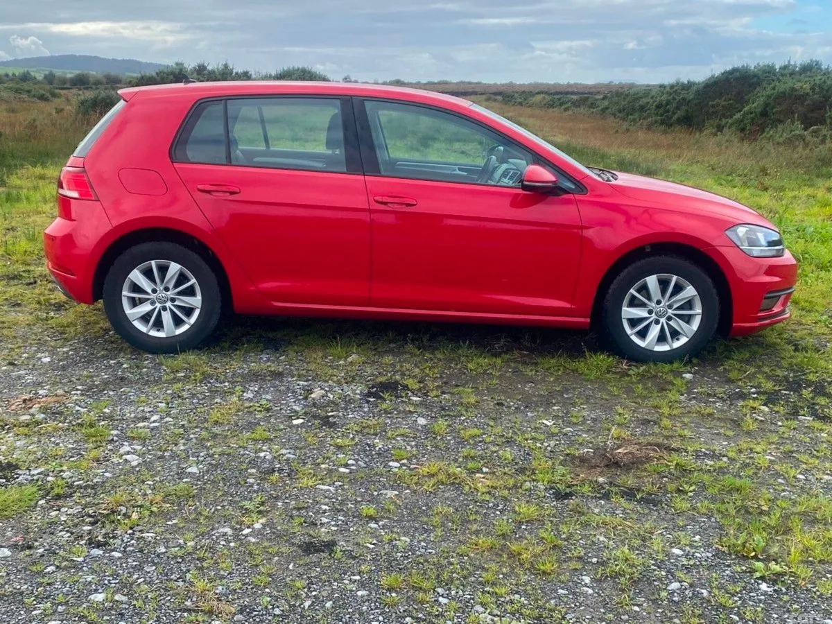 Volkswagen Golf Hatchback, Petrol, 2019, Red