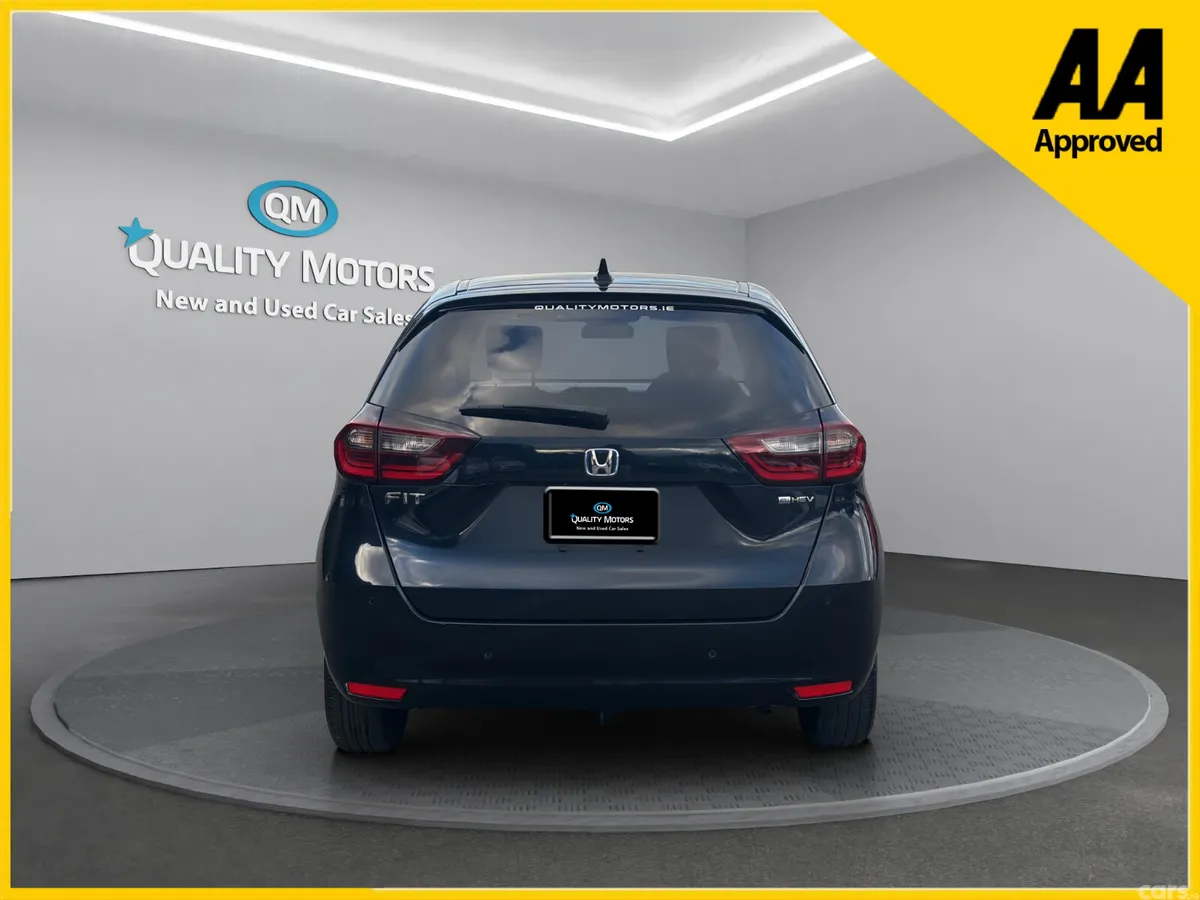 Honda Fit Hatchback, Petrol Hybrid, 2021, Blue