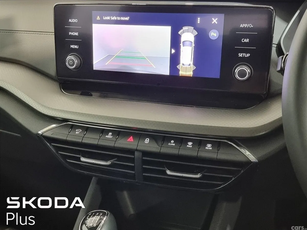 Skoda Octavia Estate, Diesel, 2024, Grey