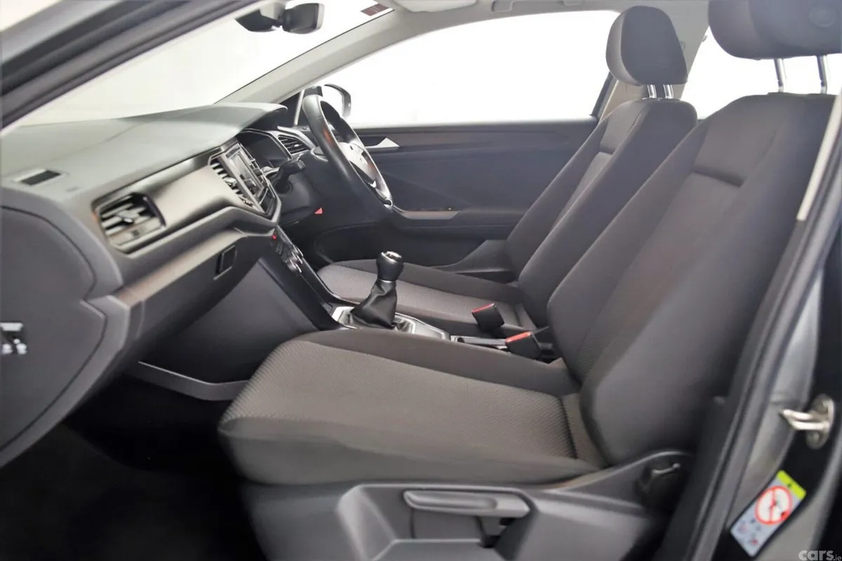 Volkswagen T-Roc SUV, Petrol, 2018, Grey