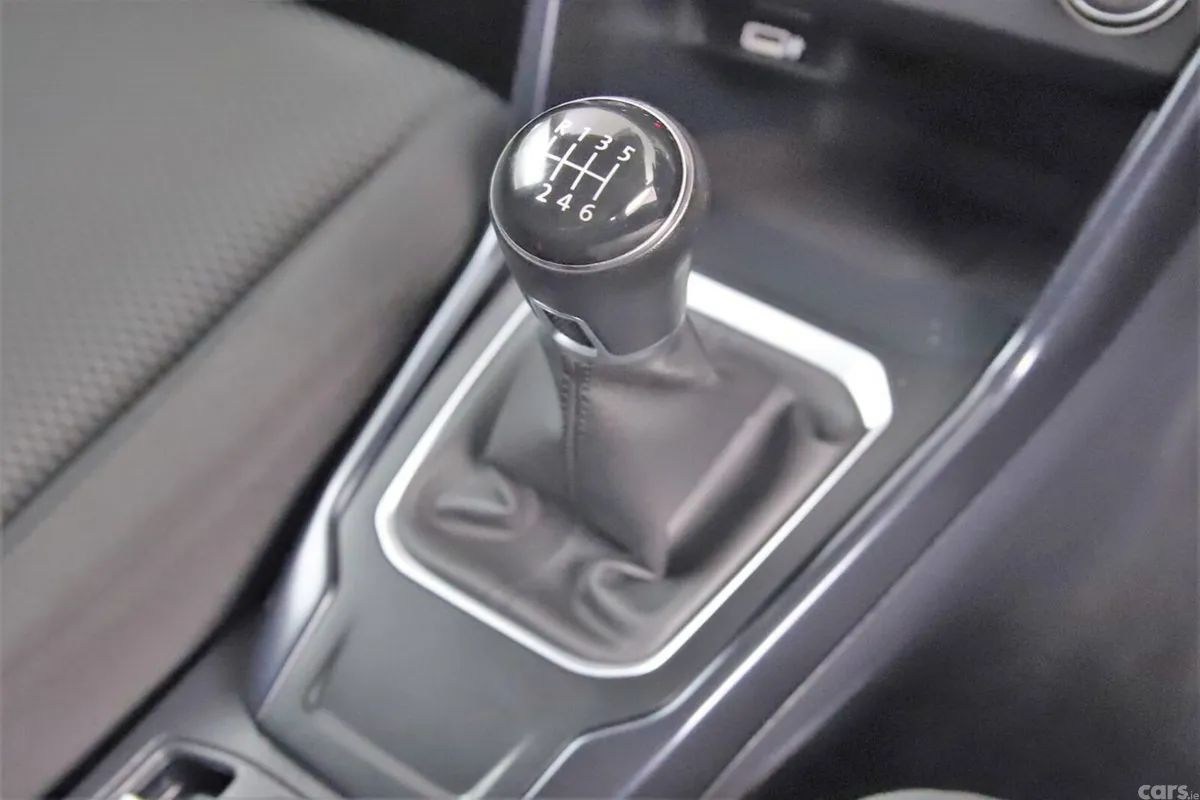 Volkswagen T-Roc SUV, Petrol, 2018, Grey
