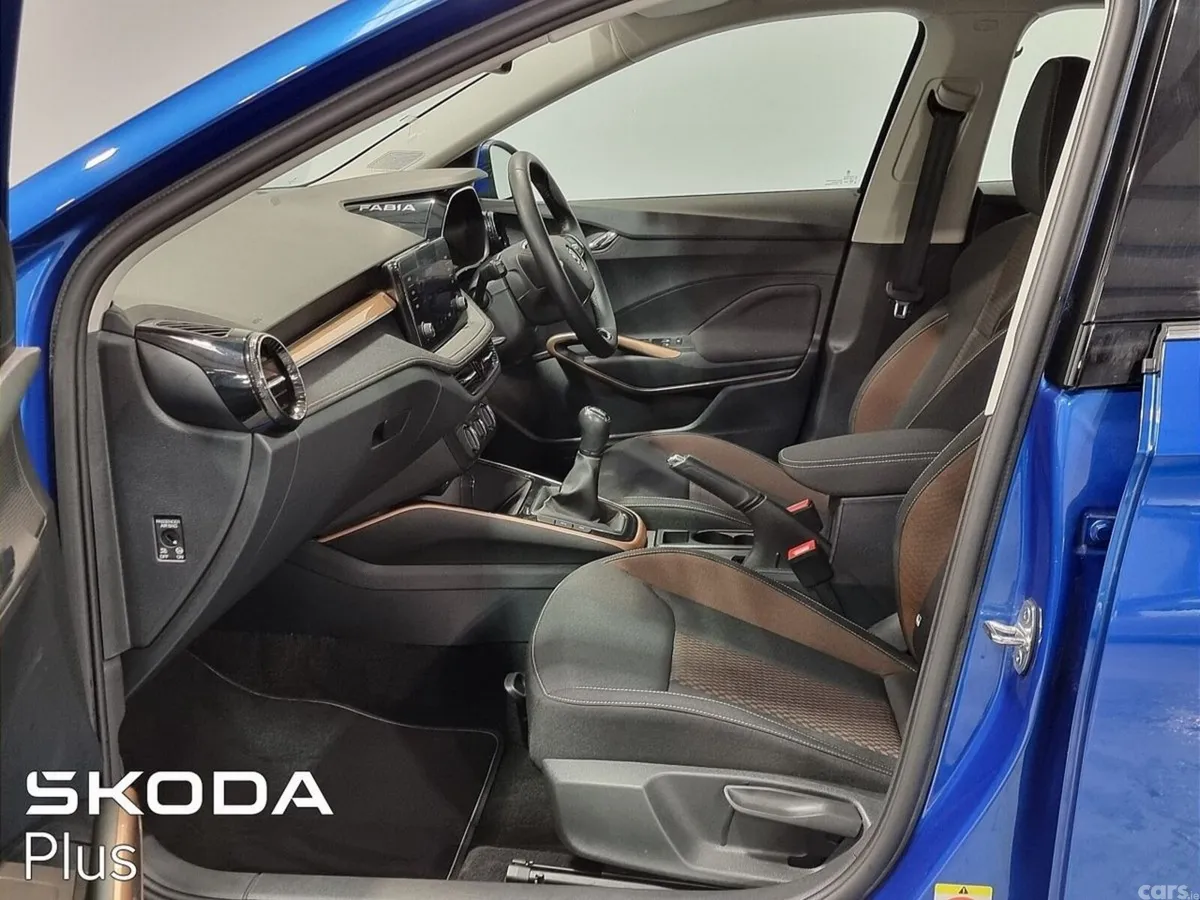 Skoda Fabia Hatchback, Petrol, 2023, Blue