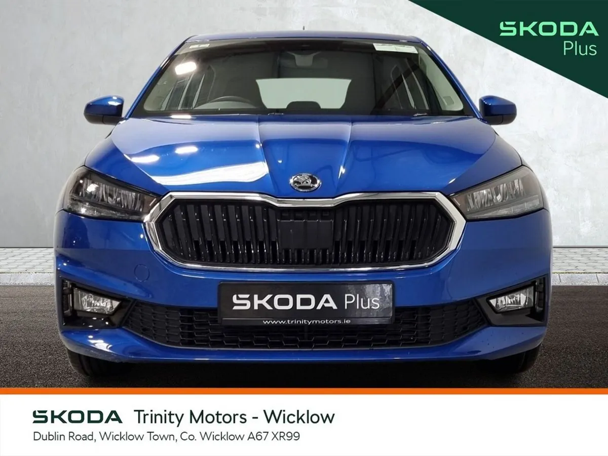 Skoda Fabia Hatchback, Petrol, 2023, Blue