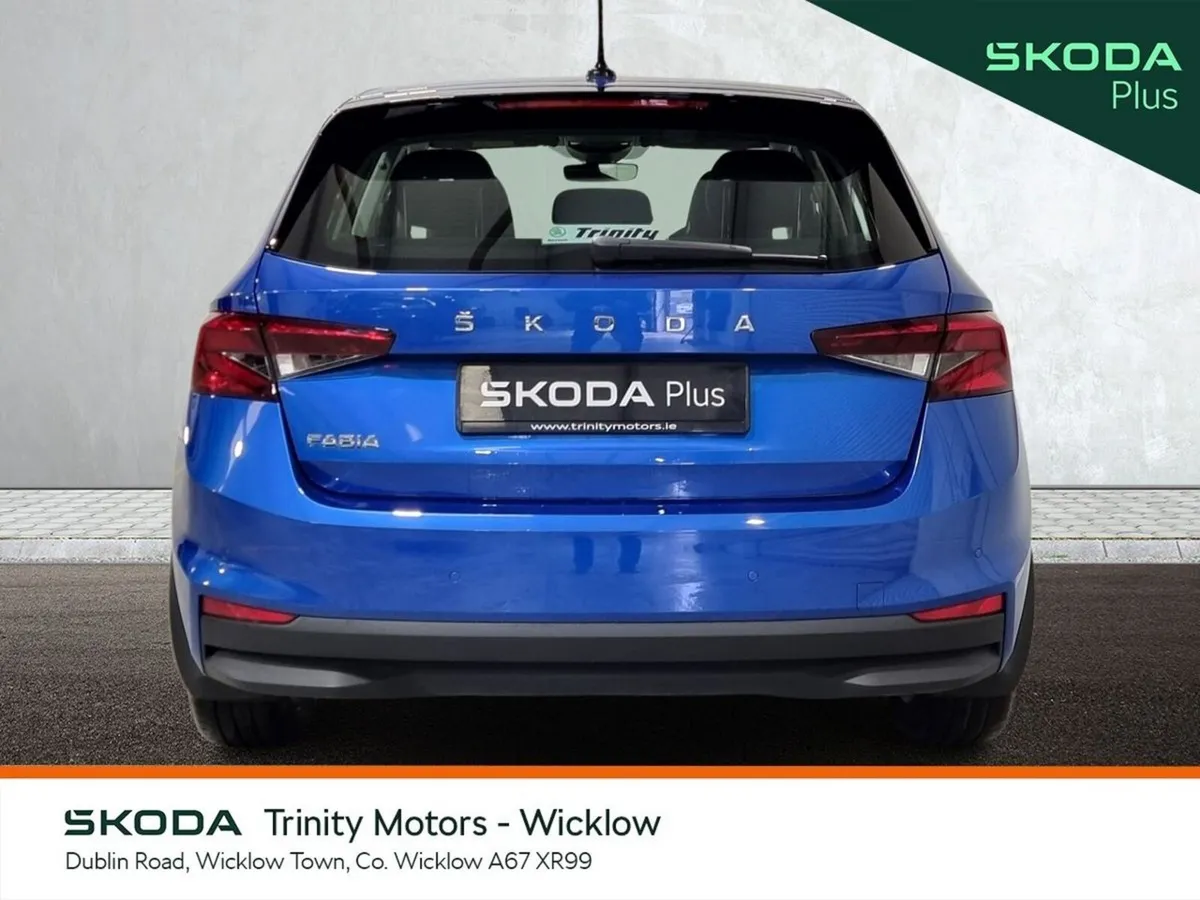 Skoda Fabia Hatchback, Petrol, 2023, Blue