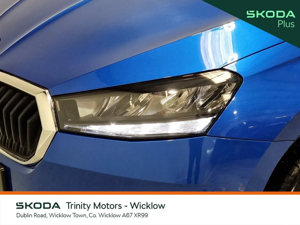 Skoda Fabia Hatchback, Petrol, 2023, Blue