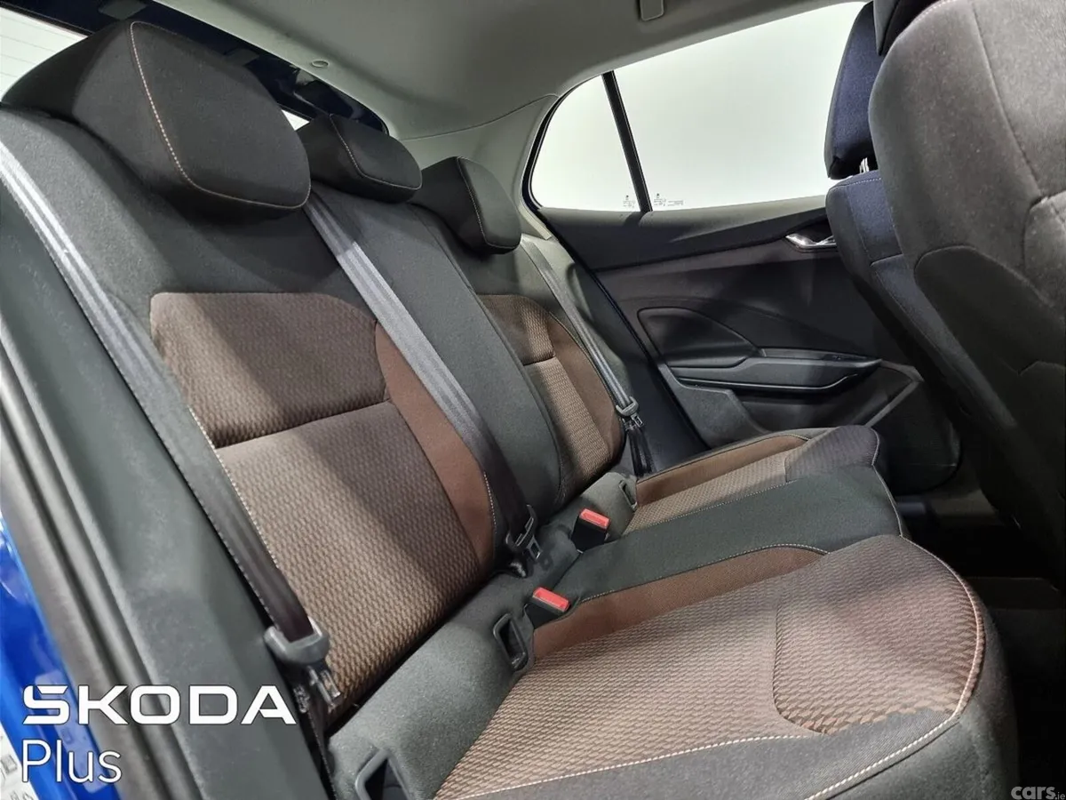 Skoda Fabia Hatchback, Petrol, 2023, Blue