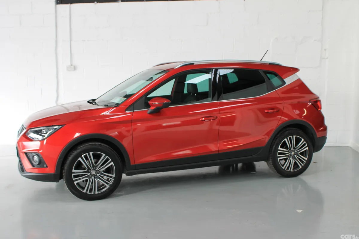 SEAT Arona SUV, Petrol, 2021, Red