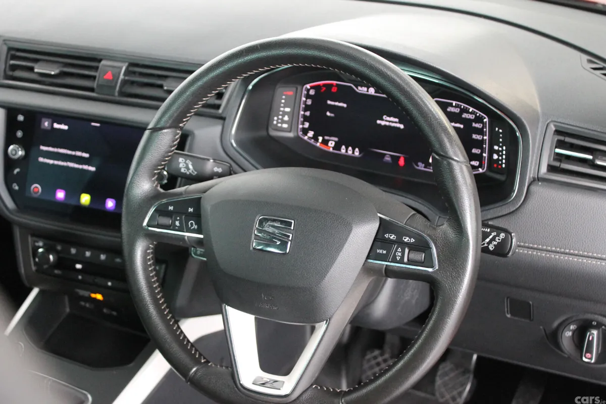 SEAT Arona SUV, Petrol, 2021, Red
