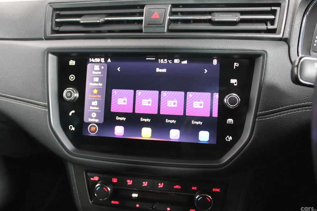 SEAT Arona SUV, Petrol, 2021, Red