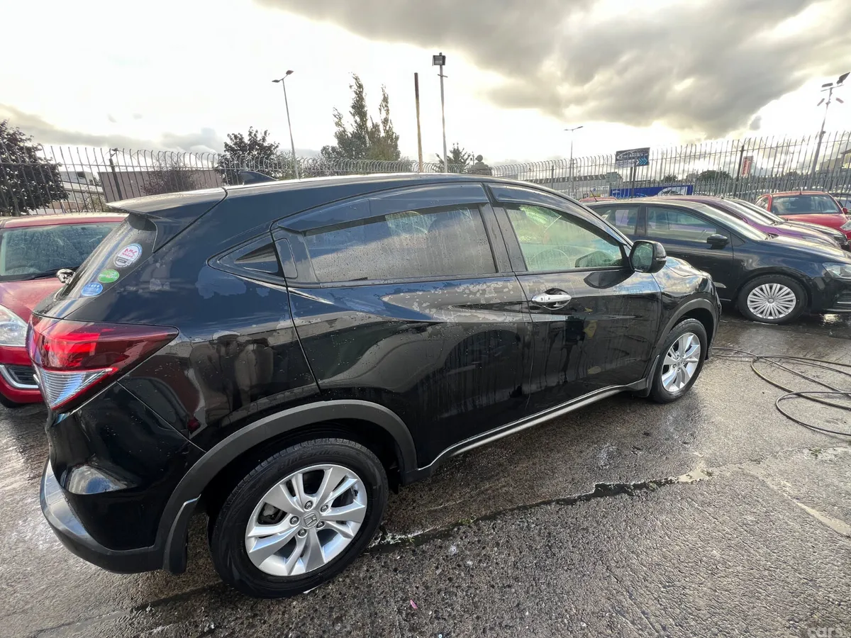 Honda Vezel Hatchback, Petrol Hybrid, 2015, Black