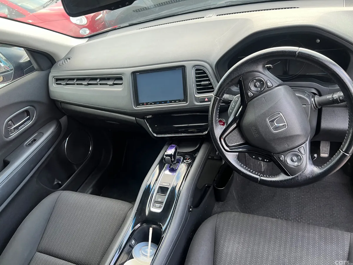 Honda Vezel Hatchback, Petrol Hybrid, 2015, Black