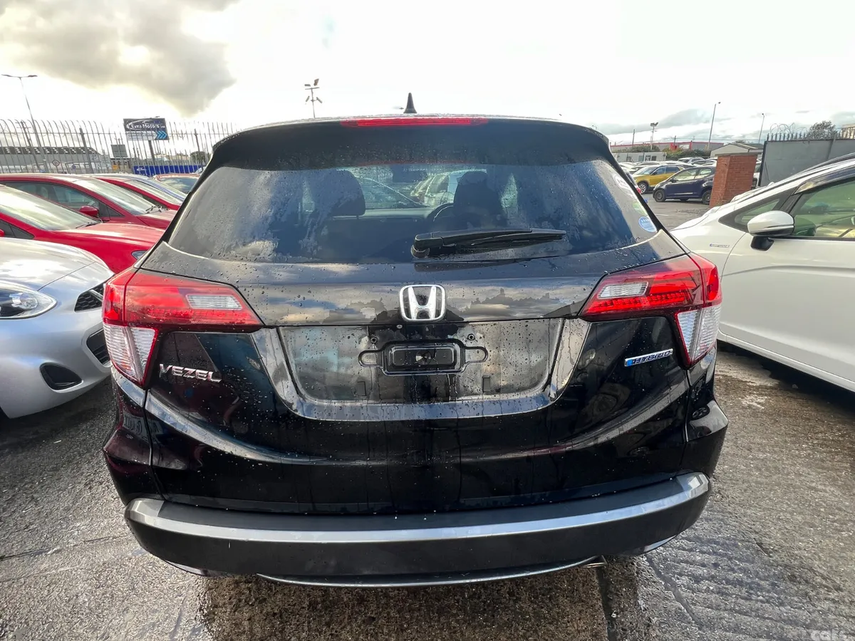 Honda Vezel Hatchback, Petrol Hybrid, 2015, Black