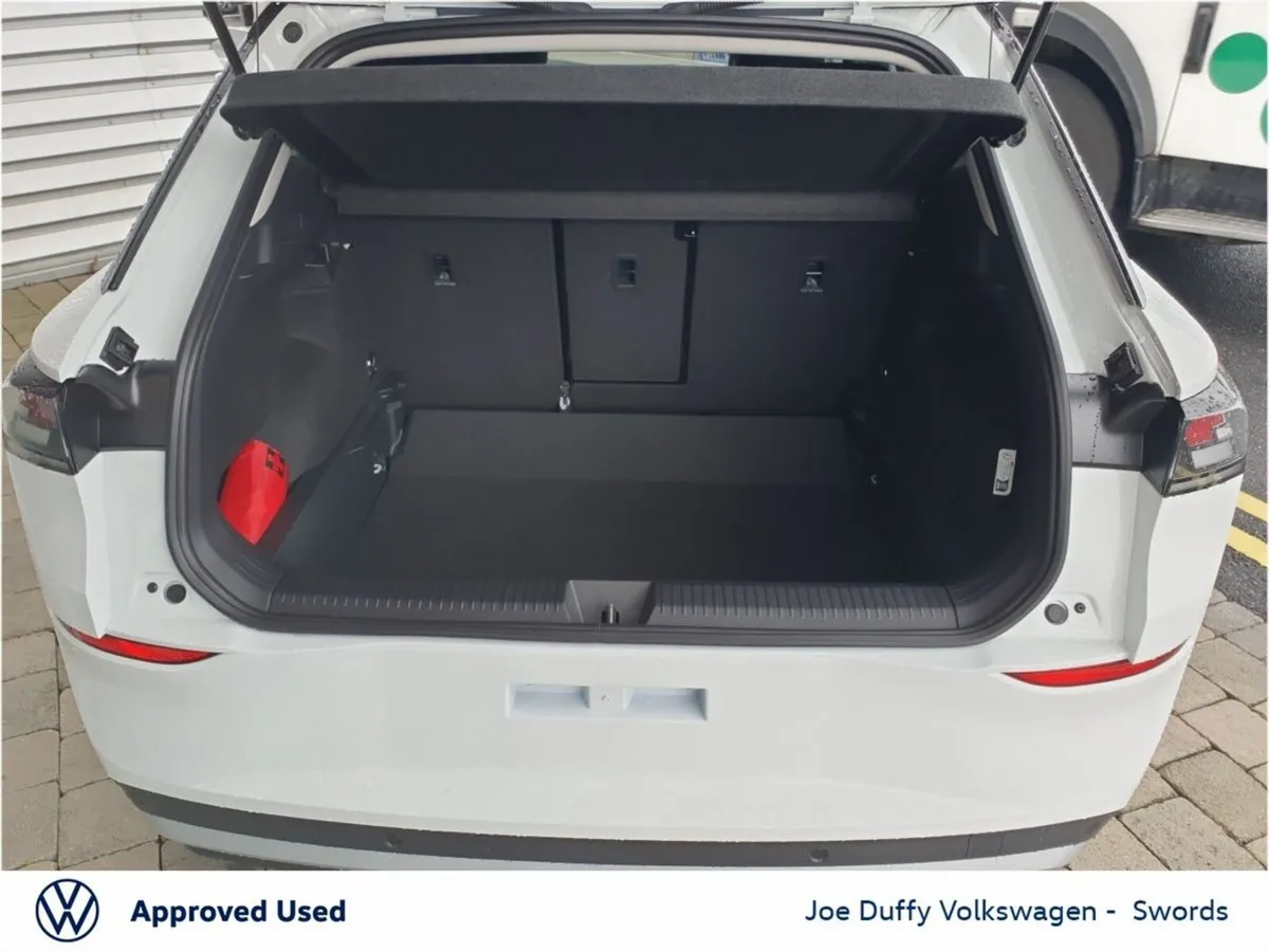 Volkswagen T-Roc SUV, Petrol, 2026, White