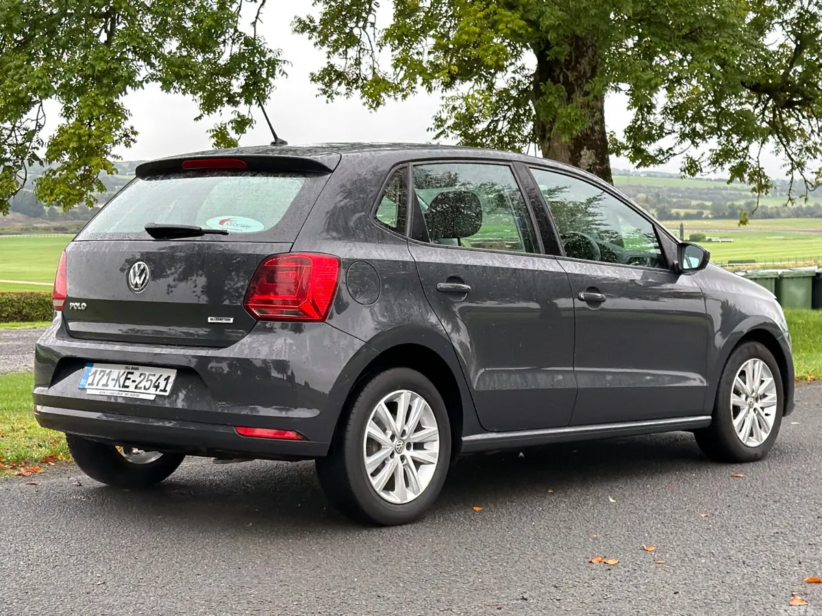 Volkswagen Polo Hatchback, Petrol, 2017, Grey