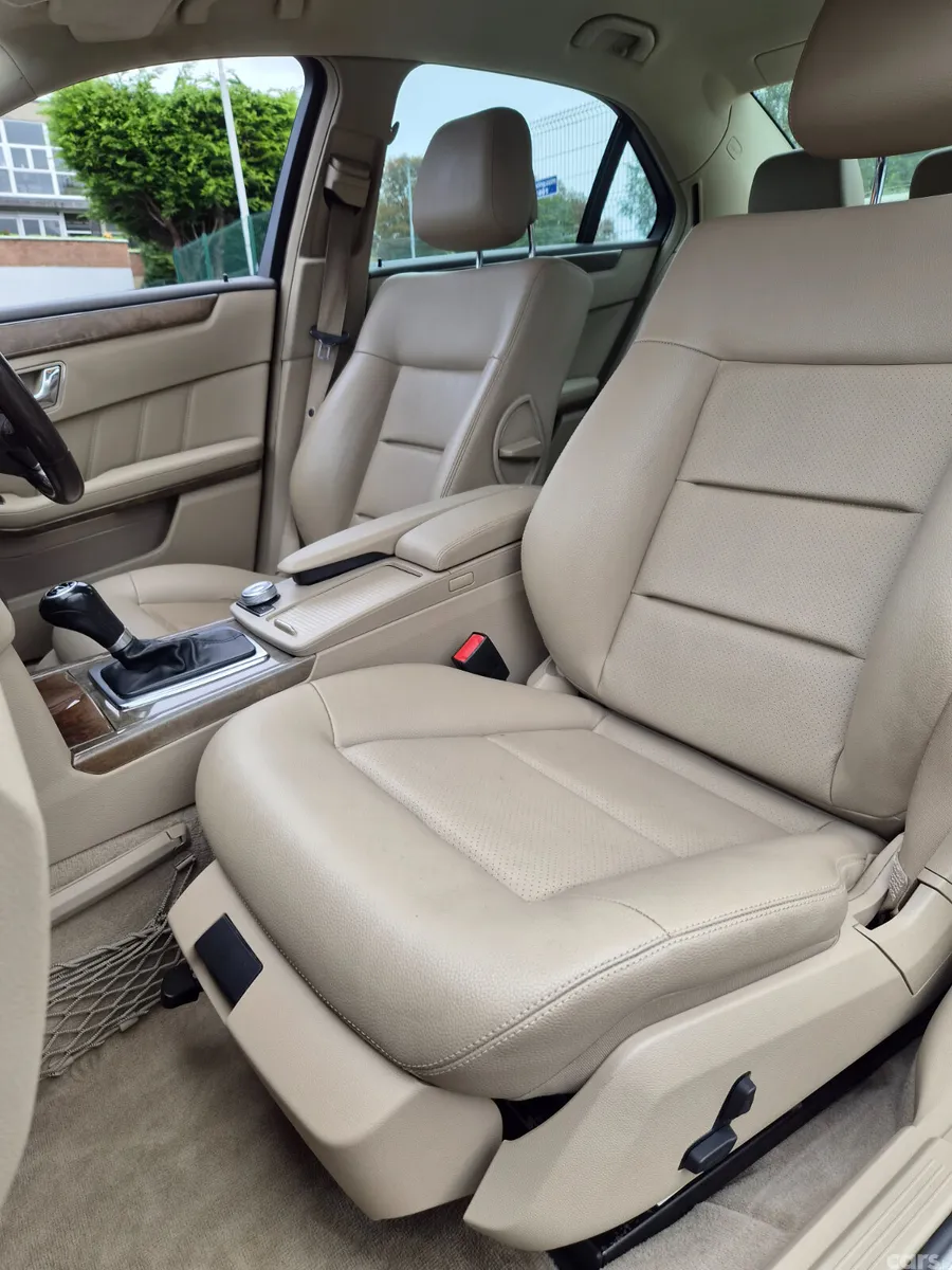 Mercedes-Benz E-Class Saloon, Diesel, 2011, Black