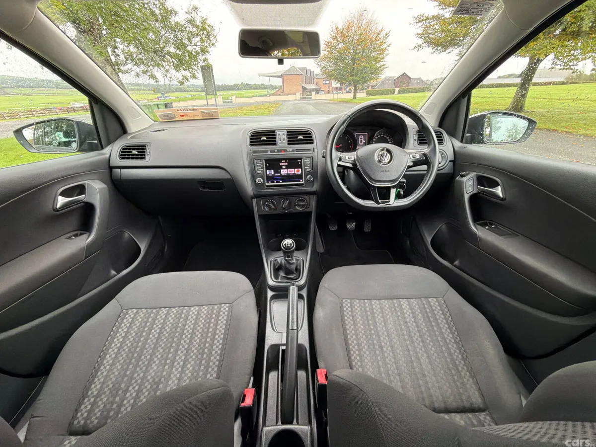 Volkswagen Polo Hatchback, Petrol, 2017, Grey