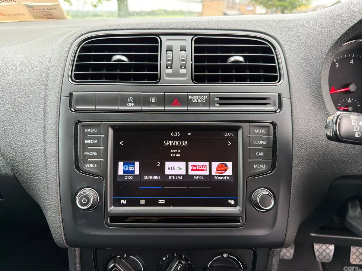 Volkswagen Polo Hatchback, Petrol, 2017, Grey