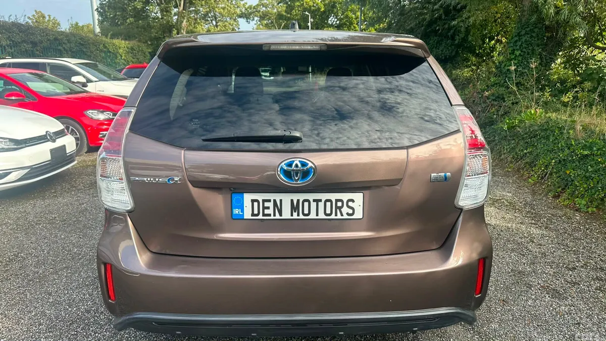 Toyota Prius Estate, Petrol Hybrid, 2019, Gold