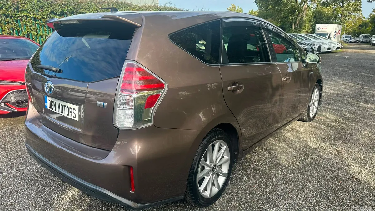 Toyota Prius Estate, Petrol Hybrid, 2019, Gold