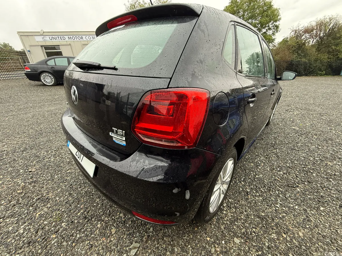 Volkswagen Polo Hatchback, Petrol, 2017, Black