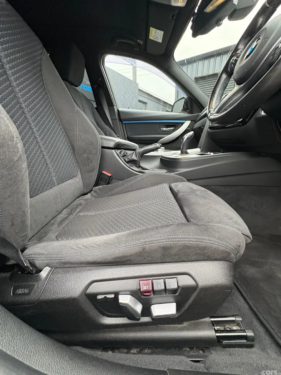 BMW 3-Series Saloon, Petrol, 2016, White