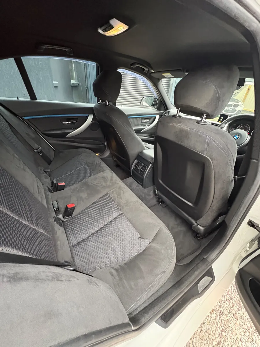 BMW 3-Series Saloon, Petrol, 2016, White