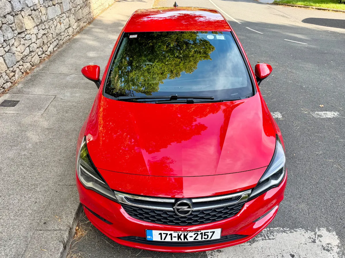 Opel Astra Hatchback, Diesel, 2017, Red