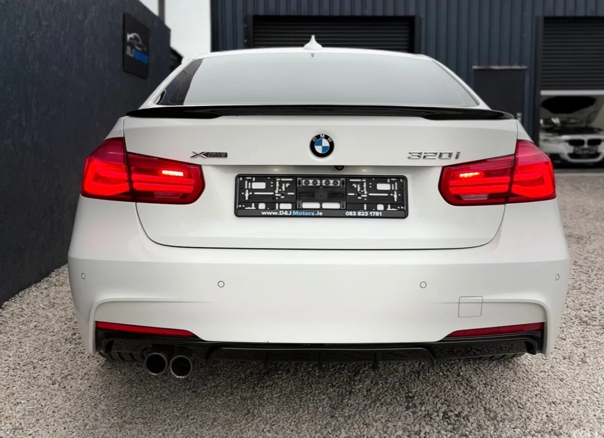 BMW 3-Series Saloon, Petrol, 2016, White