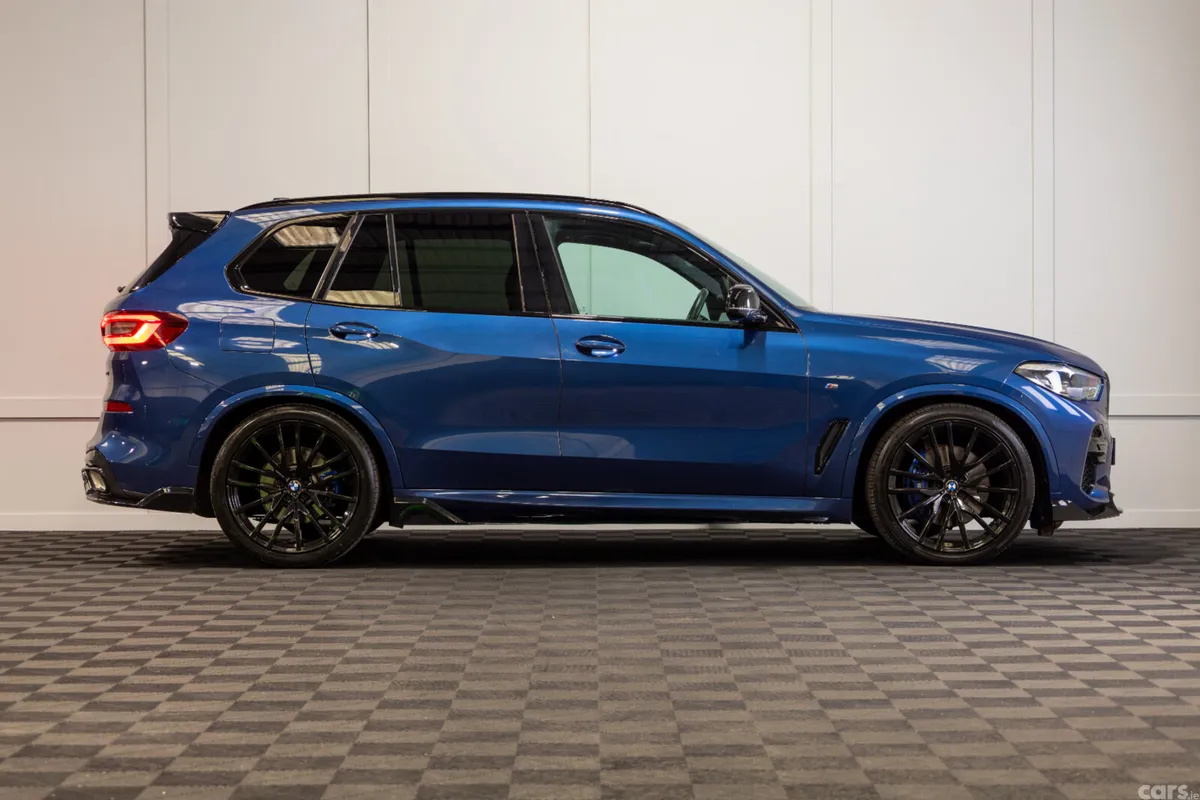 BMW X5 SUV, Diesel, 2023, Blue