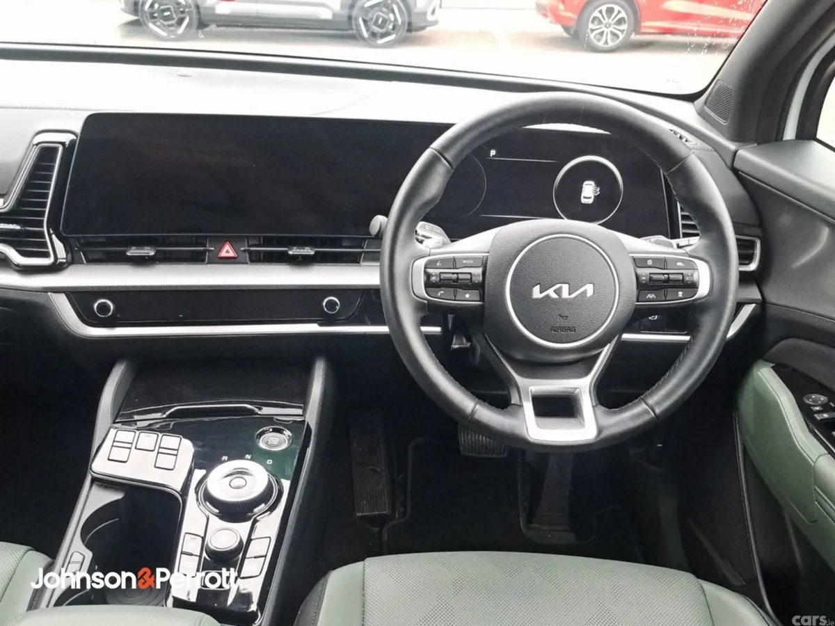 Kia Sportage SUV, Petrol Hybrid, 2026, White