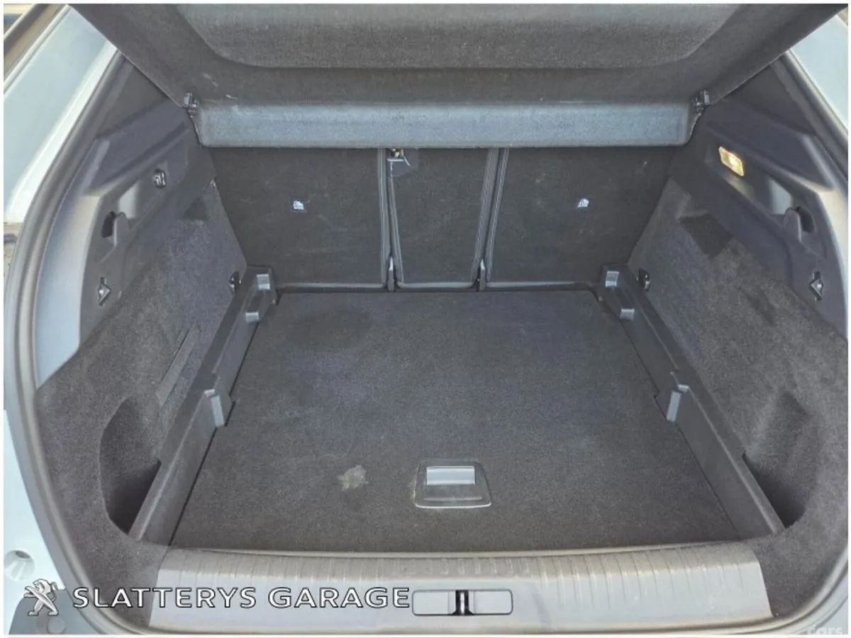 Peugeot 3008 SUV, Electric, 2024, White