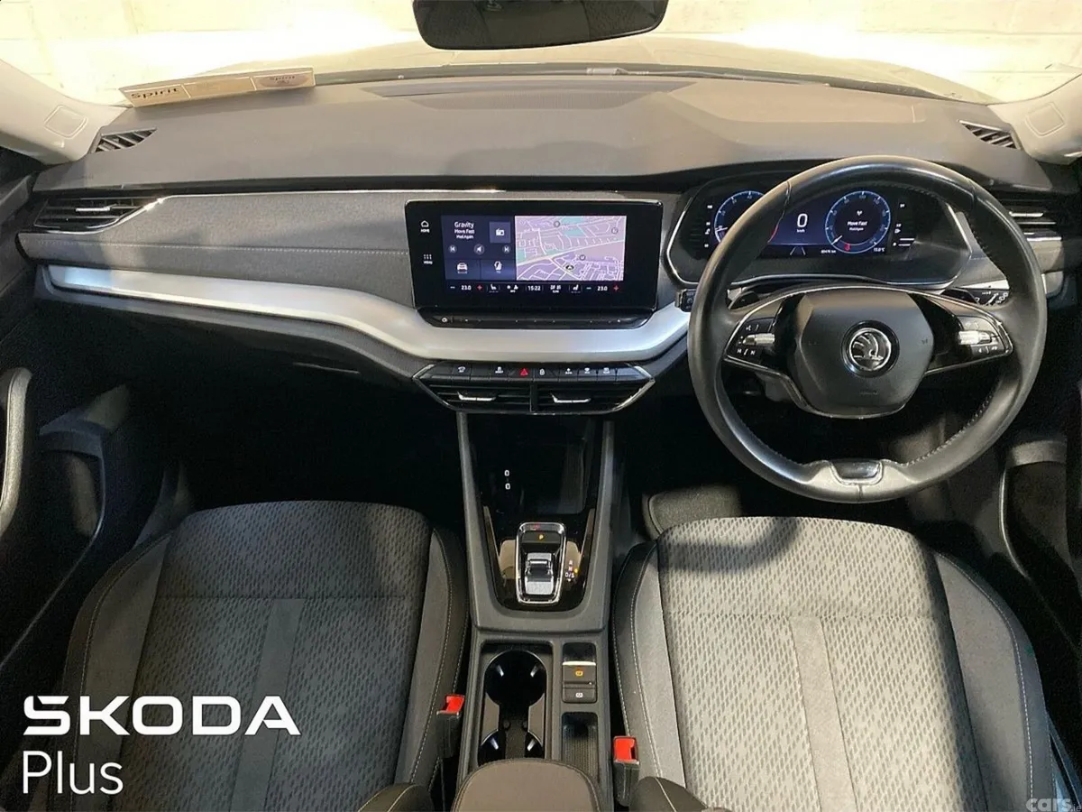 Skoda Octavia Saloon, Diesel, 2023, Black