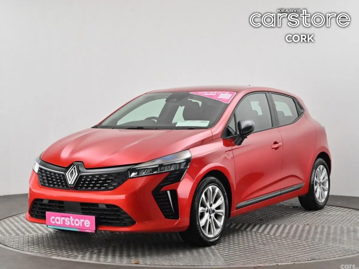 Renault Clio Hatchback, Petrol, 2024, Red