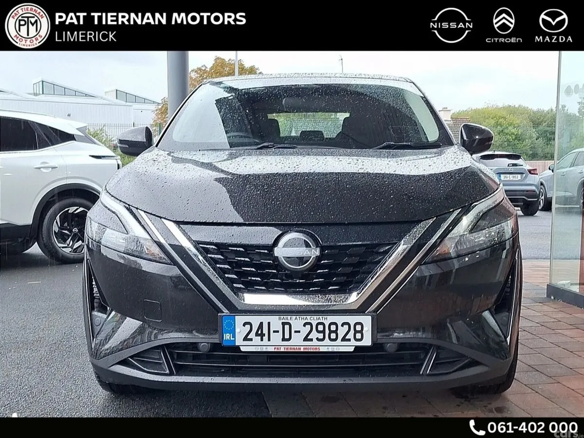 Nissan Qashqai MPV, Petrol, 2024, Black