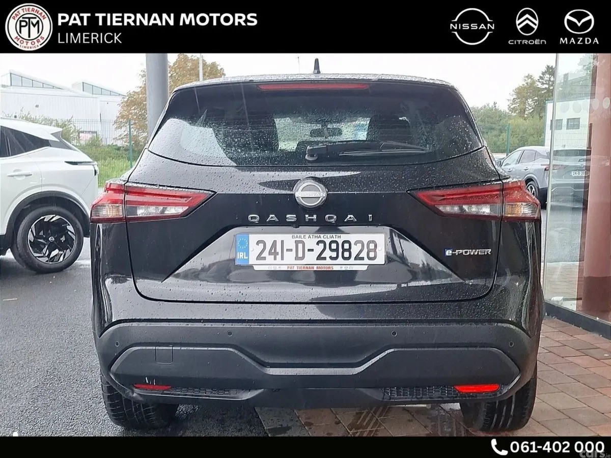 Nissan Qashqai MPV, Petrol, 2024, Black